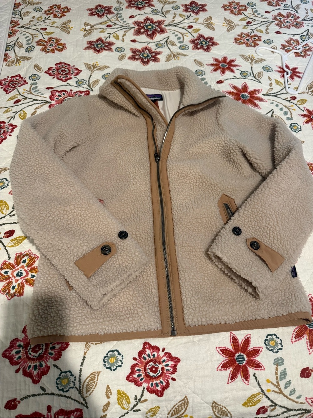 Patagonia Women’s Tan Sherpa Jacket with Trim